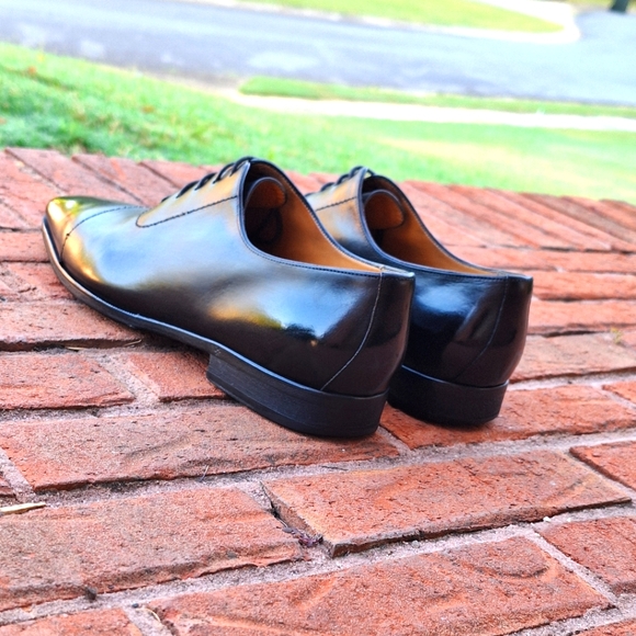 GUCCI Captoe Oxfords (fits like a Size 9 / 9.5 US) - Picture 6 of 12